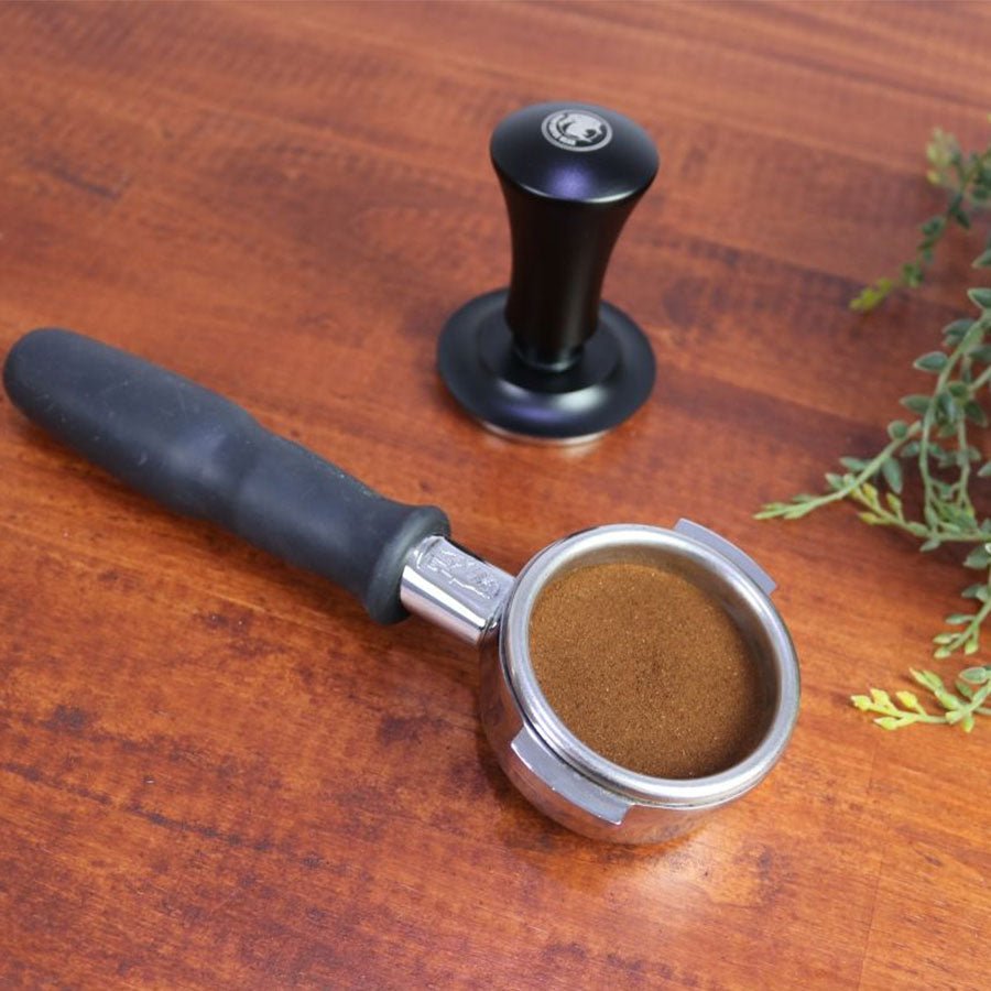 Tamper Auto Nivelador 58mm Negro - Rhino Coffee Gear - DFRNT.